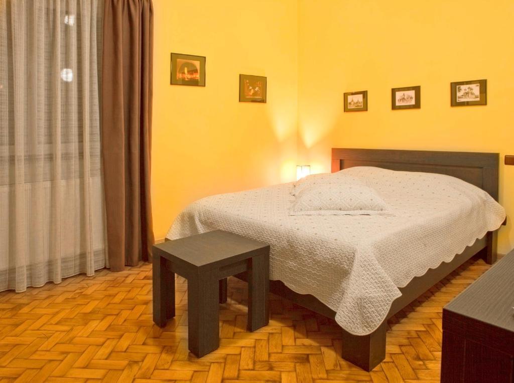 Rami House Central Double Rooms Brasov Phòng bức ảnh