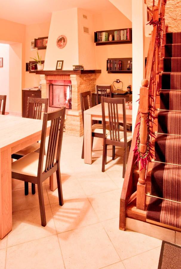 Rami House Central Double Rooms Brasov Ngoại thất bức ảnh